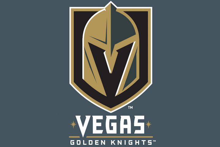 新球队宣布将会名为golden knights(黄金骑士)并公布了新的队徽