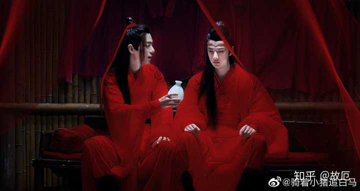 电视剧《陈情令》播到现在,你觉得肖战和王一博演的忘