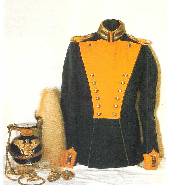 普鲁士第二近卫乌兰骑兵(枪骑兵)团军官大礼服 俄罗斯帝国