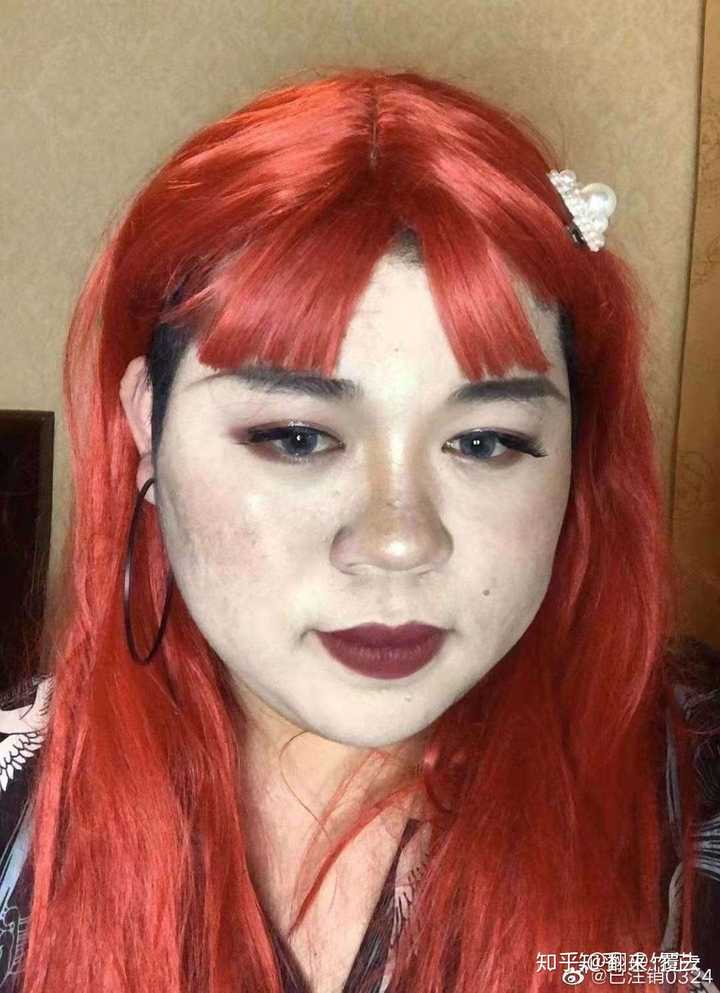 图片来自网络 侵删 刚开始就拿天真姐姐练手  是我的不对 我爱直角肩!