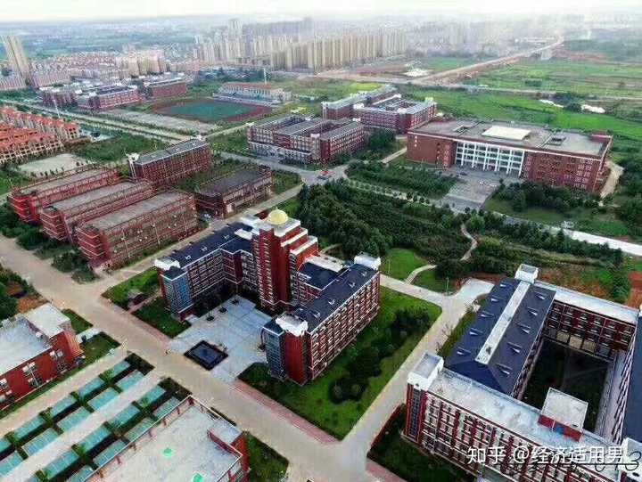 有没有人浏览过南昌职业大学 给点意见吧?