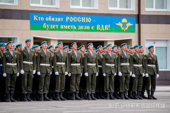 梁赞伞兵学院,是一所历史悠久的军校,1918年建校,梁赞素有"伞兵之都"