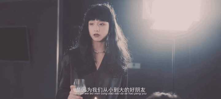 时代峰峻为什么不尝试一下招女训练员