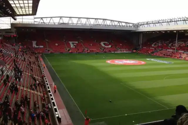 安菲尔德球场 anfield stadium