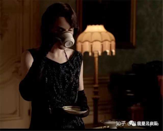 为什么《唐顿庄园》里的lady mary越看越好看?