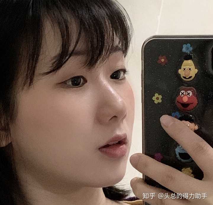 单眼皮的女生也很漂亮!请留下你们的照片吧～～?
