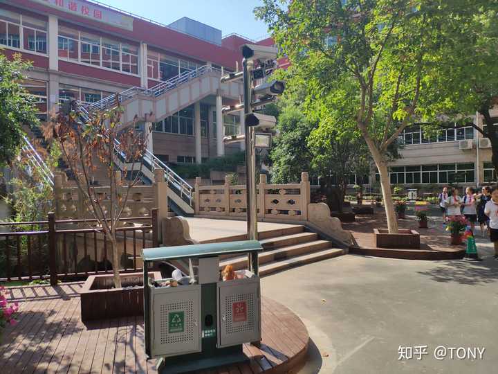 在上海市文绮中学/闵行中学就读是一番怎样的体验?