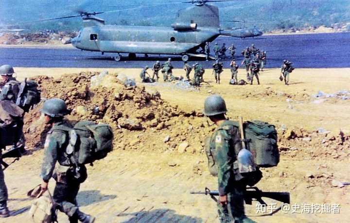 上空的红色贝雷帽:南越空降兵 南越空降兵是南越陆军中的一支精锐部队