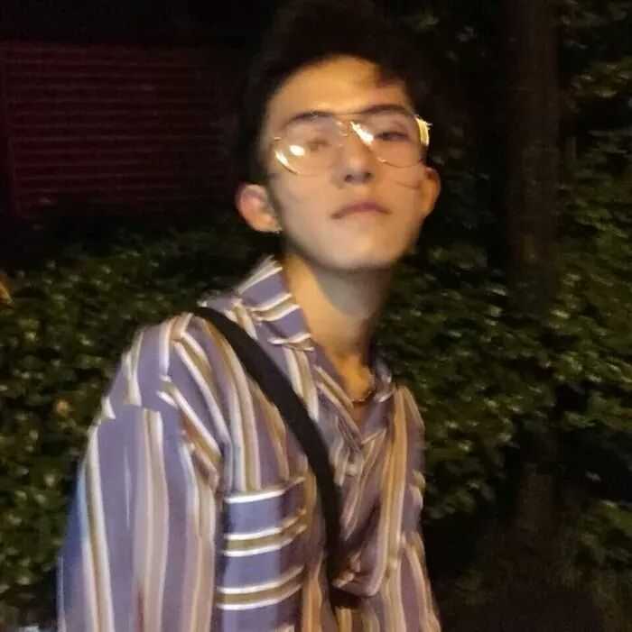 我来辽,废话不多说 上图 第一组:明星系列