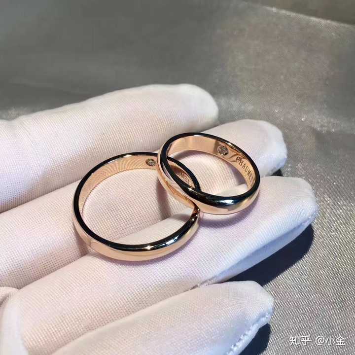 想买一对戒指大学情侣预算2000左右在哪里买好?