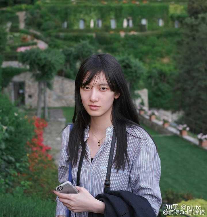 这个  cici项偞婧 我很喜欢这张照片 但是身边很多朋友都说像个男的