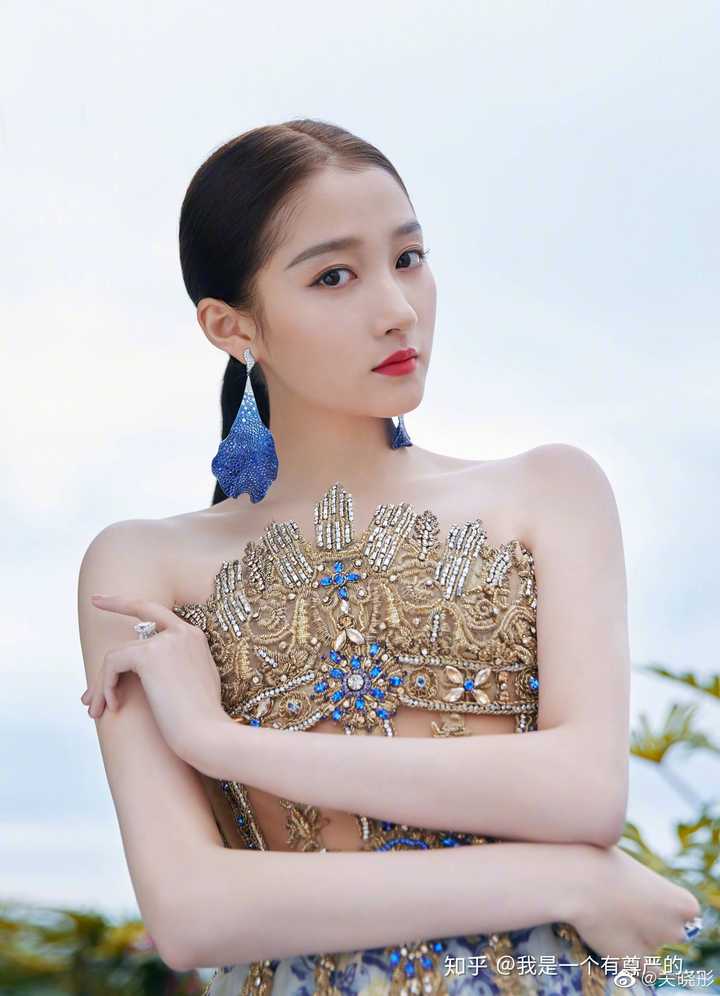 有哪些关晓彤戛纳美图?