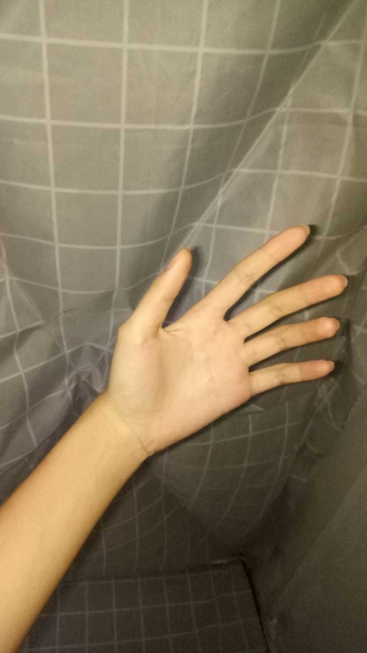 男生长着一双修长的手是一种怎么样的体验?