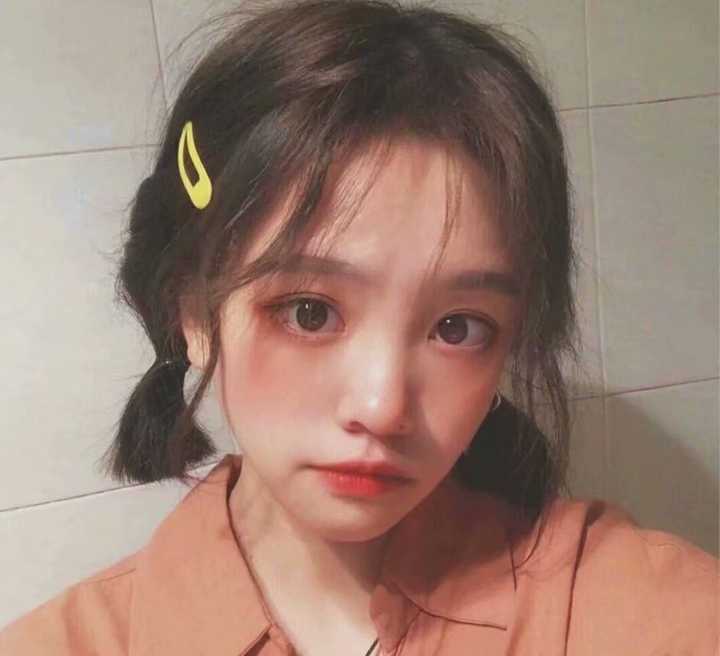 有没有一看就想恋爱的女生头像推荐?