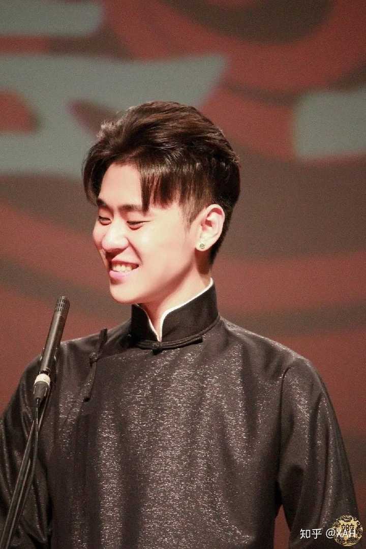 有张云雷的绝美饭拍图吗?