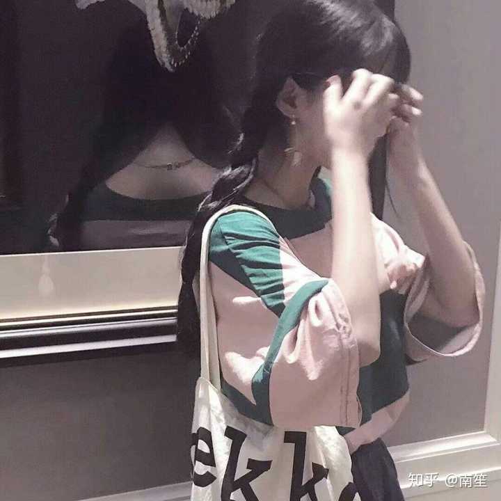 有哪些好看的适合女生的微信头像?