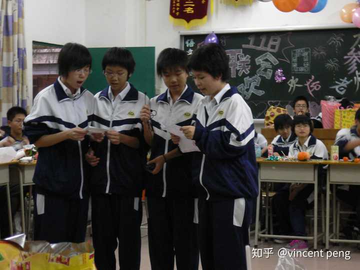 今年广东高考,东莞市东华高级中学今年大放异彩,而东华在东莞市的今年