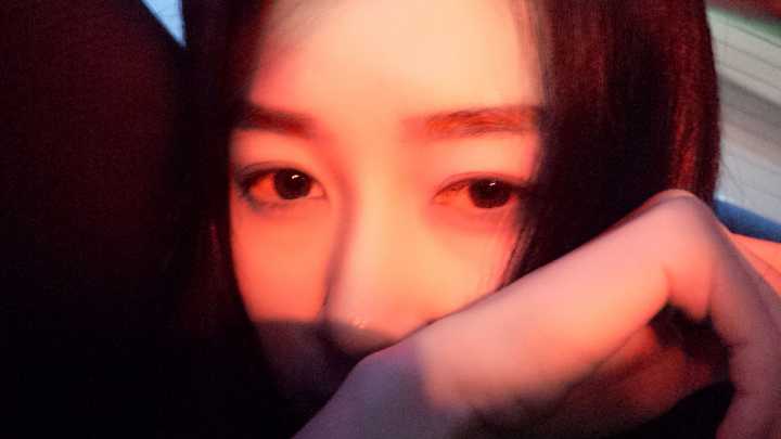 女生什么样的眉眼算是好看?