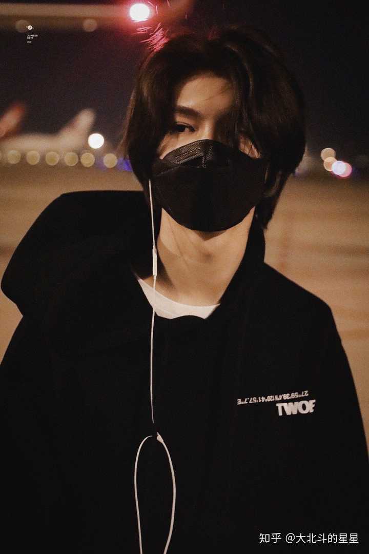黄明昊好看吗