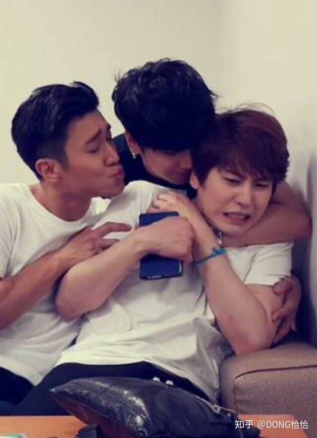 如何看待superjunior圭贤和厉旭的关系
