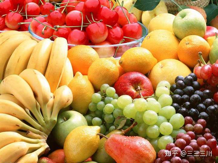 水果也是要计入碳水的,尽量放在白天吃