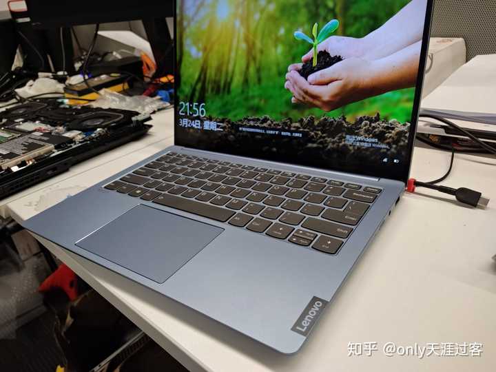 首选:联想小新pro13 2020款                     配置:i7-10710u