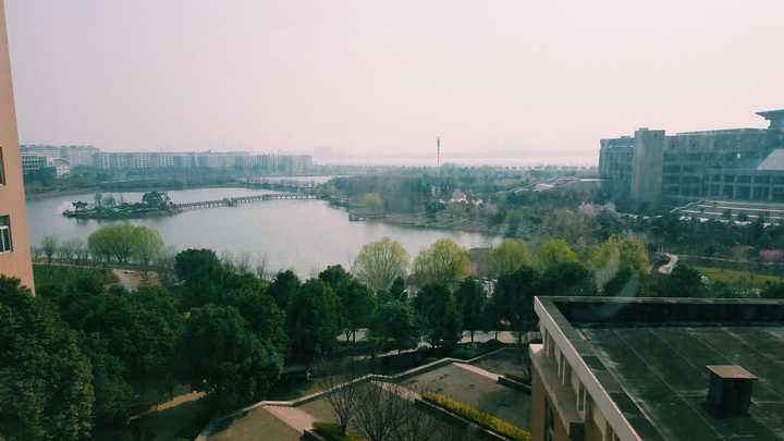 湖北大学和武汉科技大学哪个好