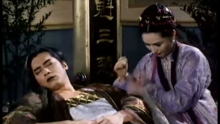 如何评价单立文的演技