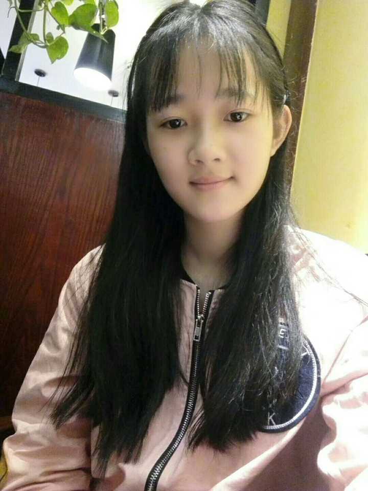 你见过最美的高中女生是什么样子?