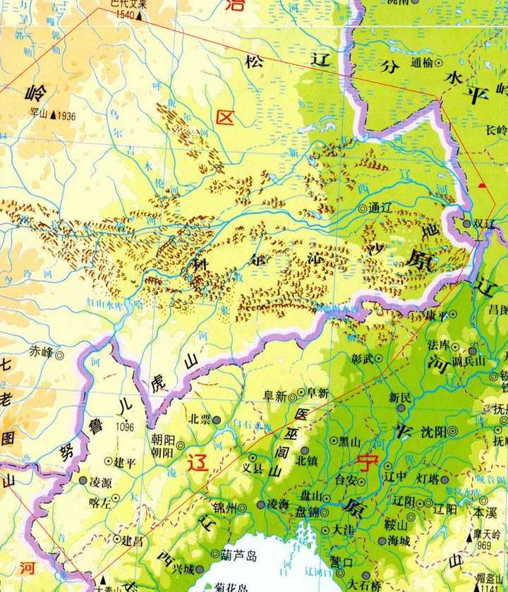 东北地区的黑龙江吉林和辽宁以及内蒙古东五盟各自的特色历史和文化是