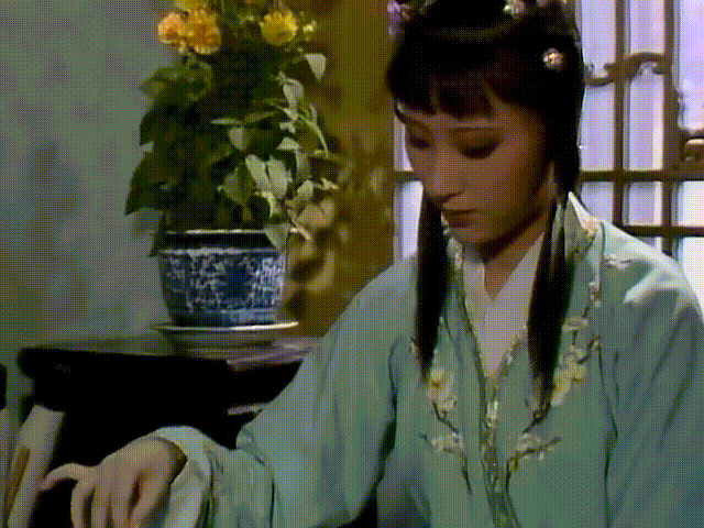 87《红楼梦》最不符合原著的演员是谁?