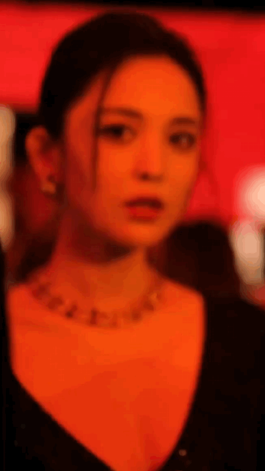 题目的这一刻我心里脑子里第一个蹦出来的是我最爱的那个可可爱爱娜扎