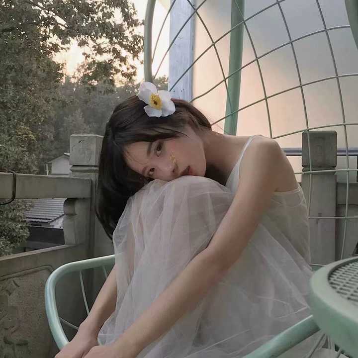 有哪些小众闺蜜头像,什么类型都可?