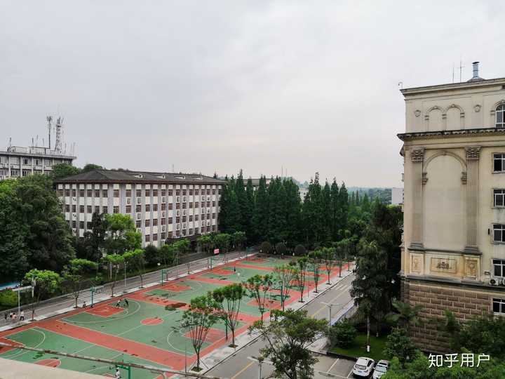 西南大学荣昌校区真的不好吗,优缺点在哪?