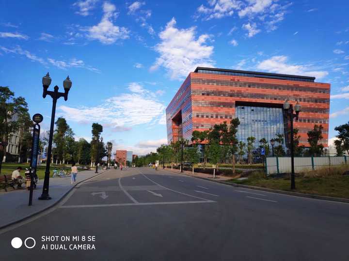 近年来成都大学(成都学院)这个学校怎么样?