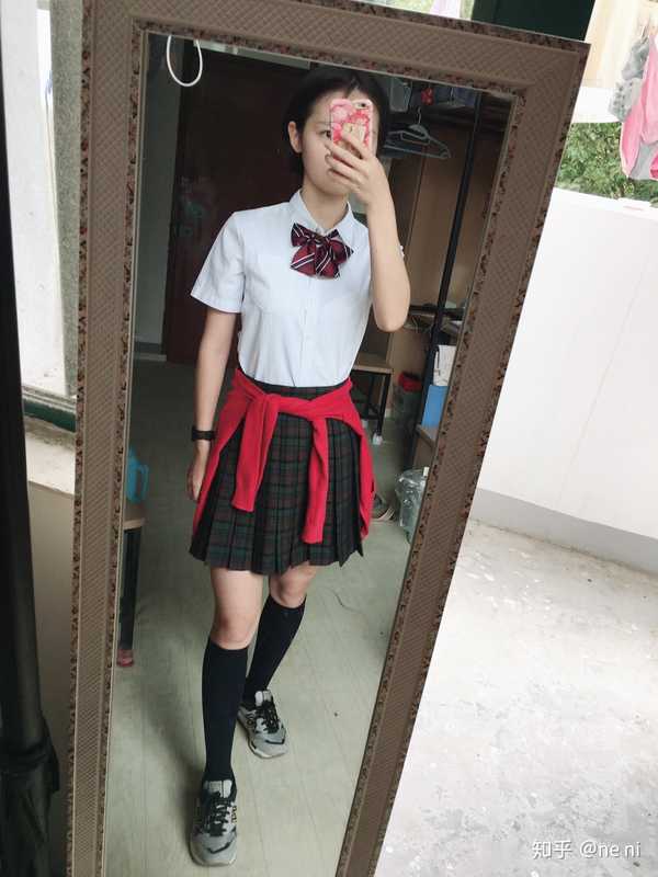 日常穿jk制服是怎样一种体验?