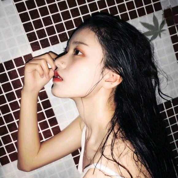有哪些适合女生微信使用的头像?