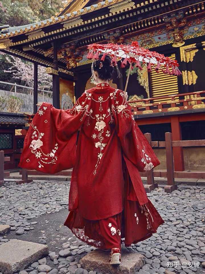 有哪些适合当嫁衣的汉服推荐?