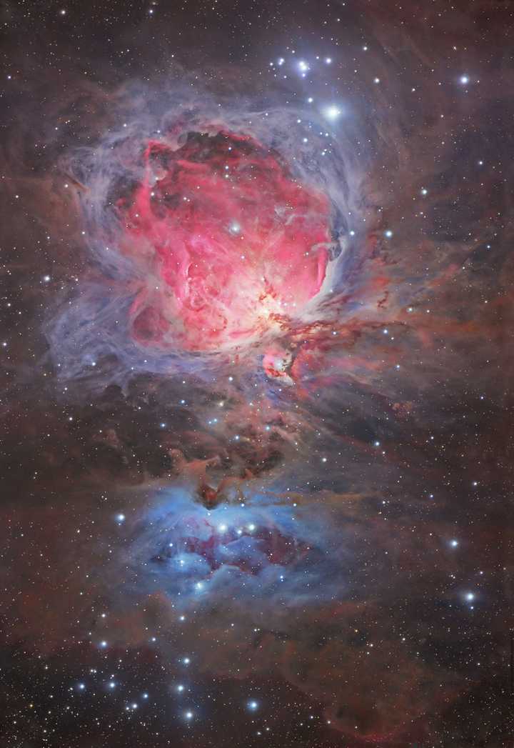 奥特曼的老家m78星云,m78是位于猎户座的反射星云,距离地球1600光年.
