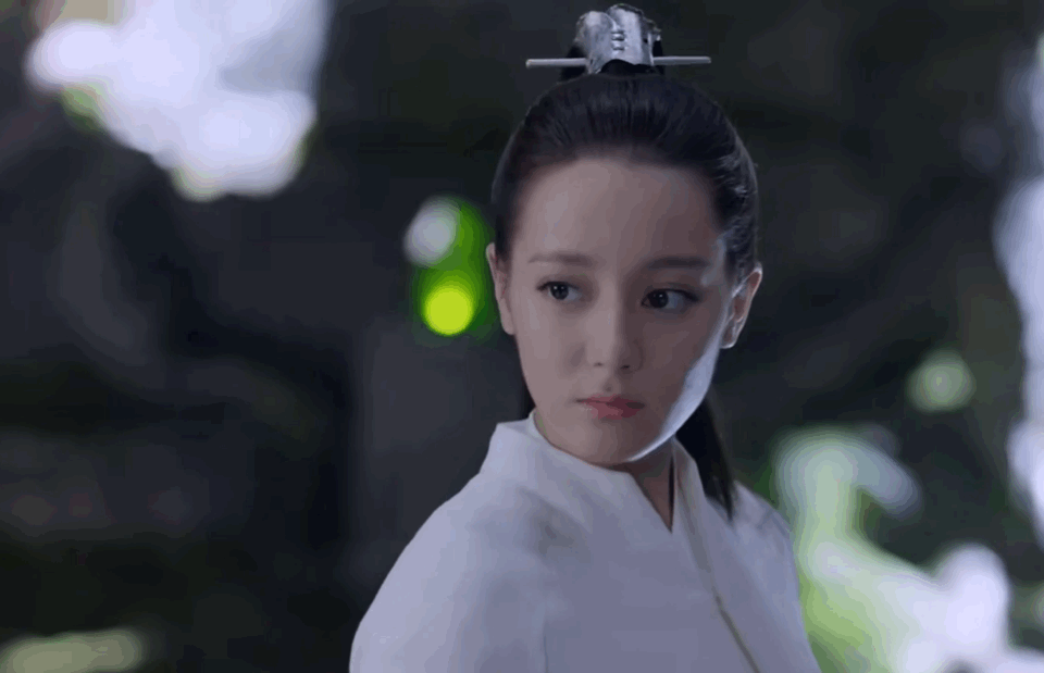 有个白凤九般的神仙女友是一种什么样的体验?