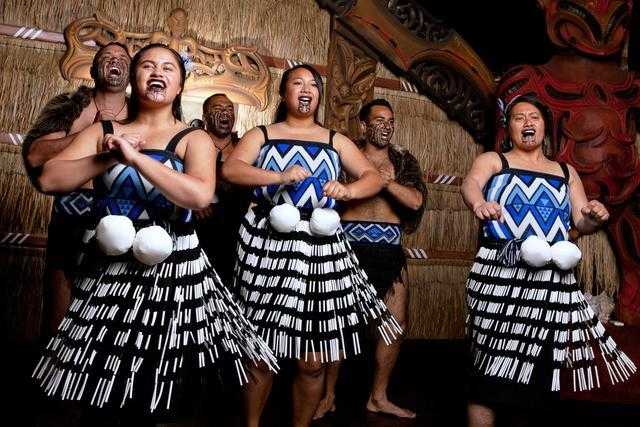 新西兰的"毛利战舞":既可以用来祭奠死者,还能追求婚姻幸福
