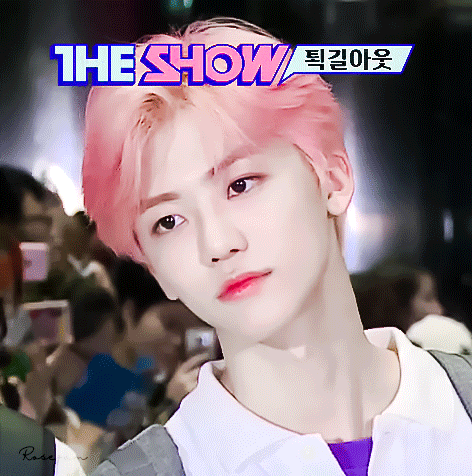 你手机里有哪些舍不得删的爱豆动图?