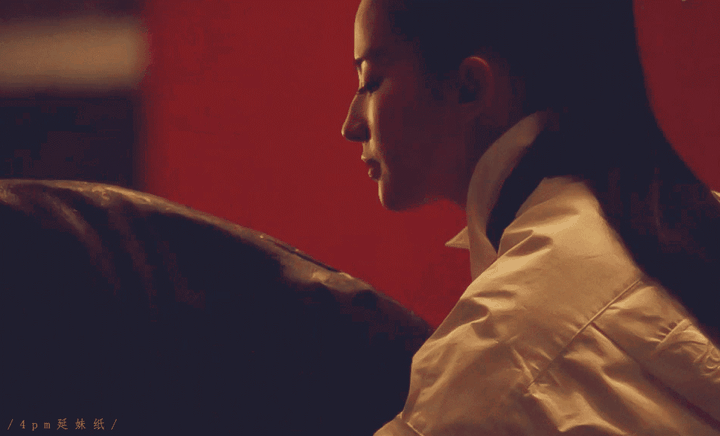 有哪些女明星超有气质的神仙动图?