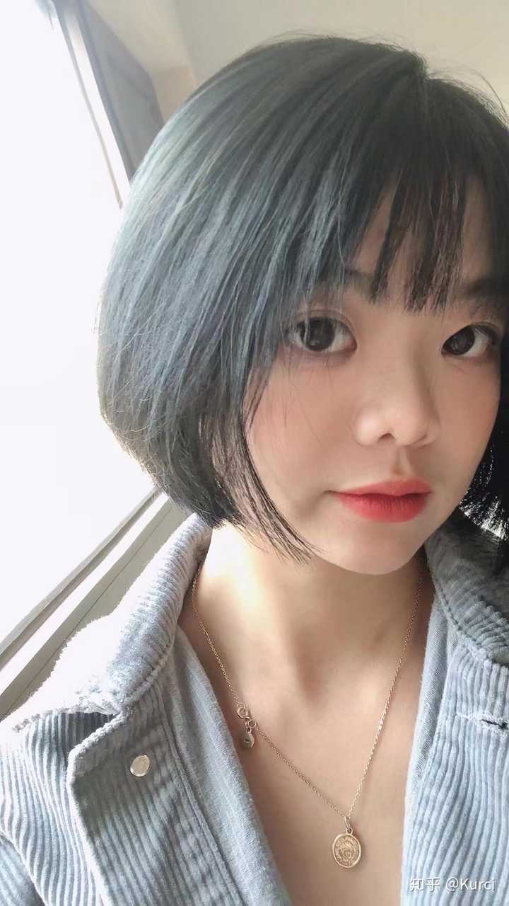 自然黑发不漂发能染灰绿色系的头发吗?