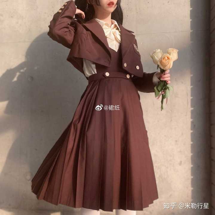 胡桃木:金茶色的往事