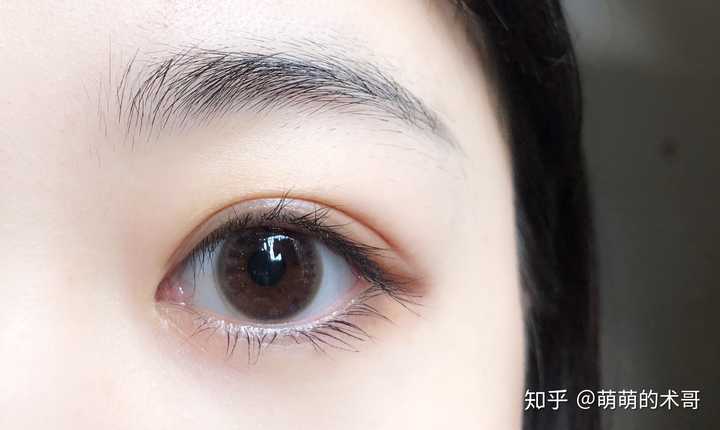 为什么女生喜欢戴美瞳?