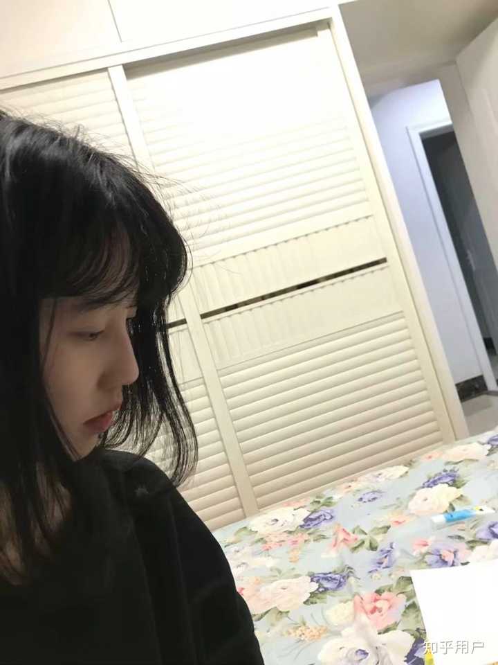有哪些可爱女生的素颜照