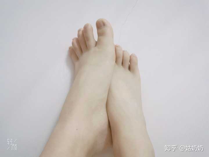 脚特别白,是什么体验?