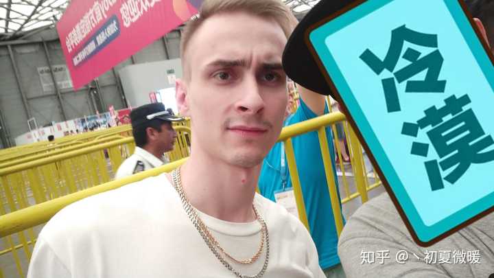 如何评价《cs:go》主播「茄子」吴权清?