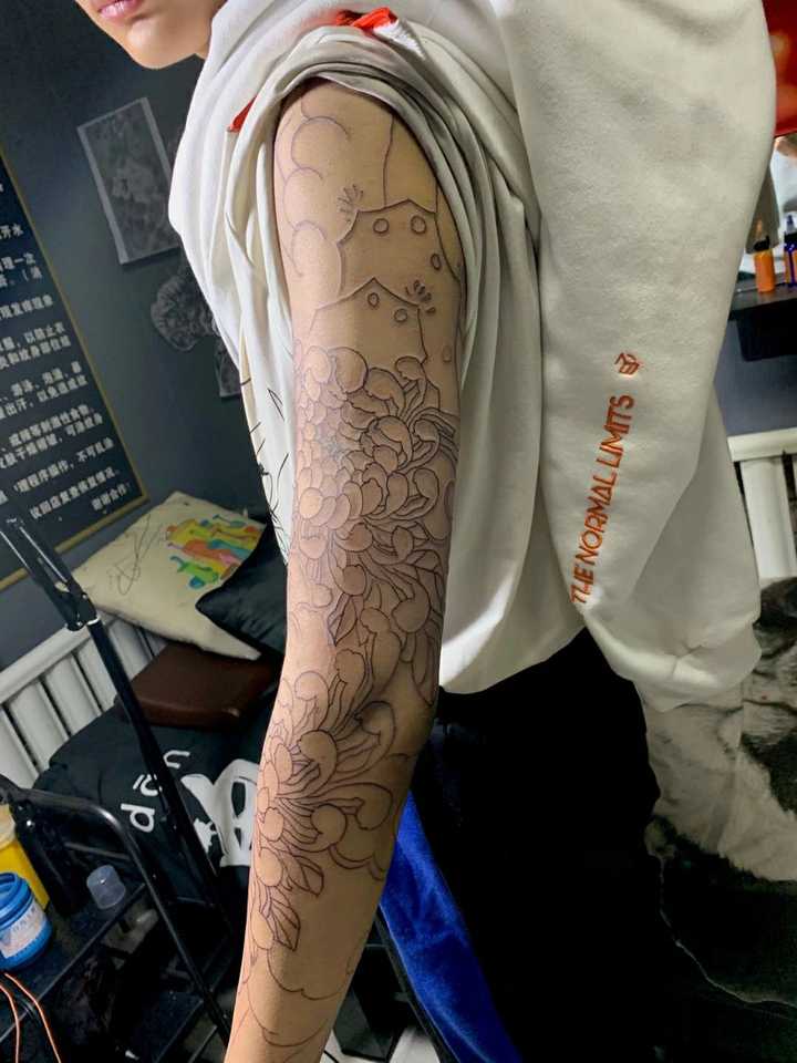 图案文身师人体彩绘文身去除有声文身(soundwave tattoos)纹花臂走线